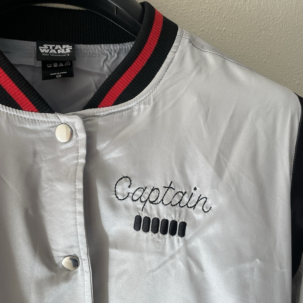 Her Universe Star Wars Captain Phasma Satin Bomber Jacket - Picture 5 of 14